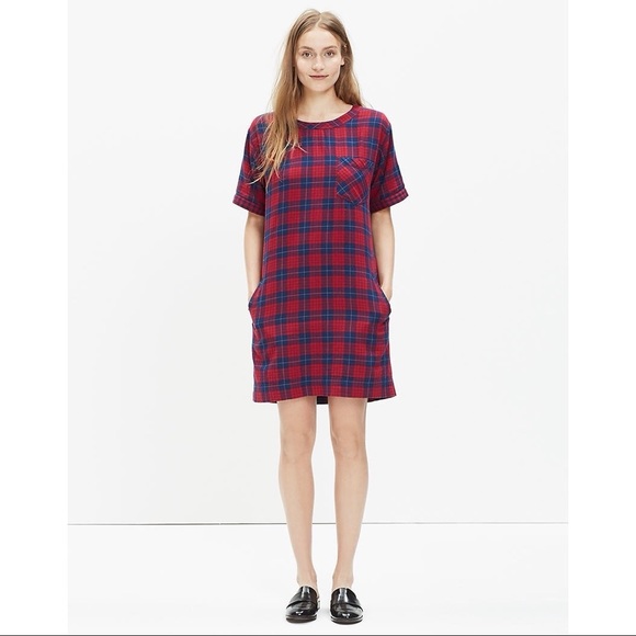 Short-Sleeve Dress in Edina Plaid - Picture 1 of 10
